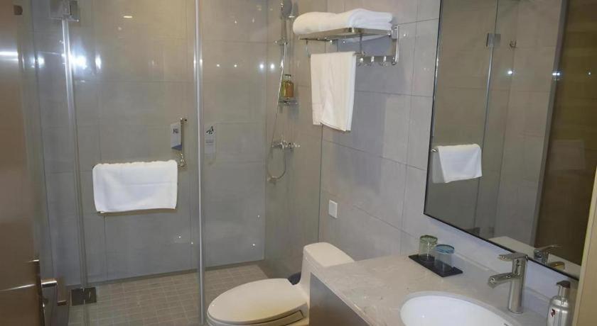 Borrman Shnaghai Baoshan Yangtai Road Hotel